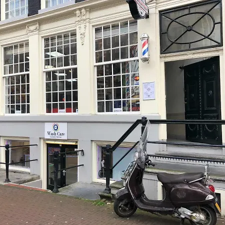 Bed and Breakfast A'dam Centre Chic